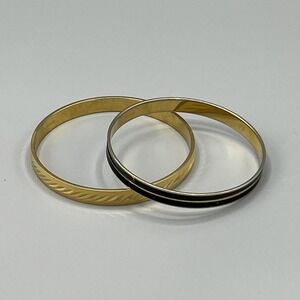VTG Monet Bangle Bracelet Set Womens Black Enamel Gold Tone Round 2 Pc